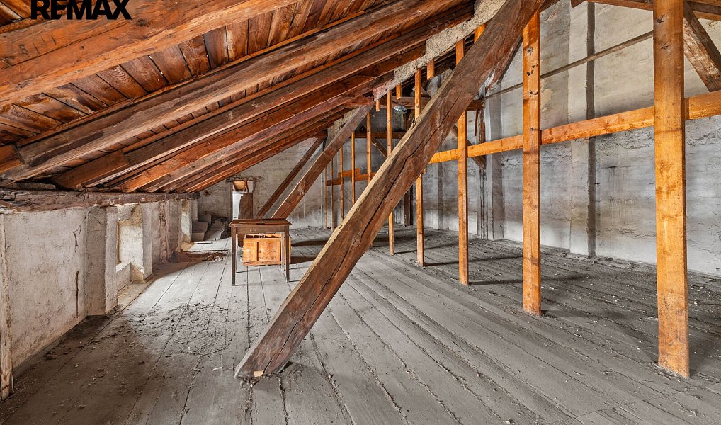 Prodej nájemního domu, činžáku 1 123 m², Jindřichův Hradec – náhled fotky 23