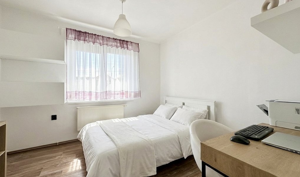 Prodej bytu 4+kk 72 m², Dubno – náhled fotky 9