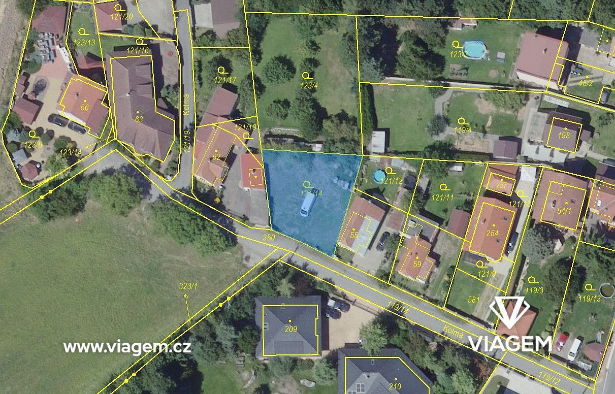 Prodej stavebního pozemku 472 m² – pohled 6