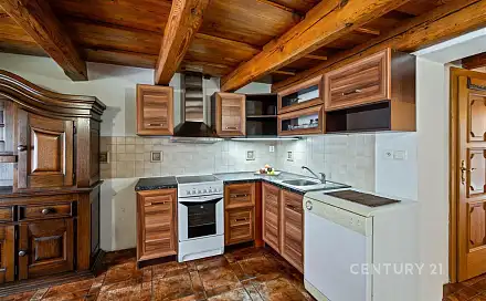 Prodej domu 330 m² s pozemkem 329 m², Znojmo