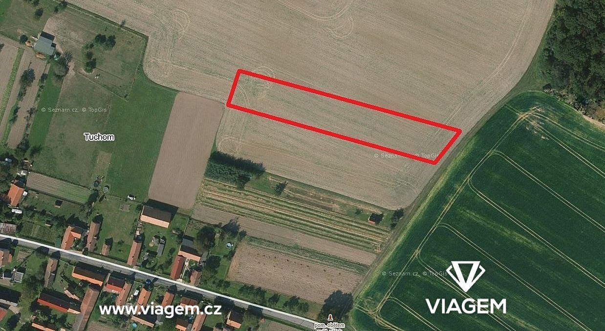 Prodej pole 1 890 m²