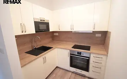 Pronájem bytu 2+kk 50 m², Václavská, Kolín - Kolín III