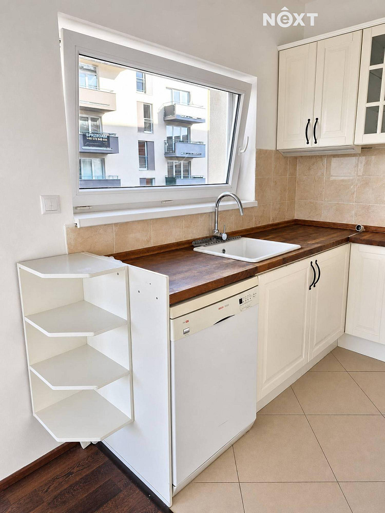 Pronájem bytu 3+kk 73 m² — photo 4