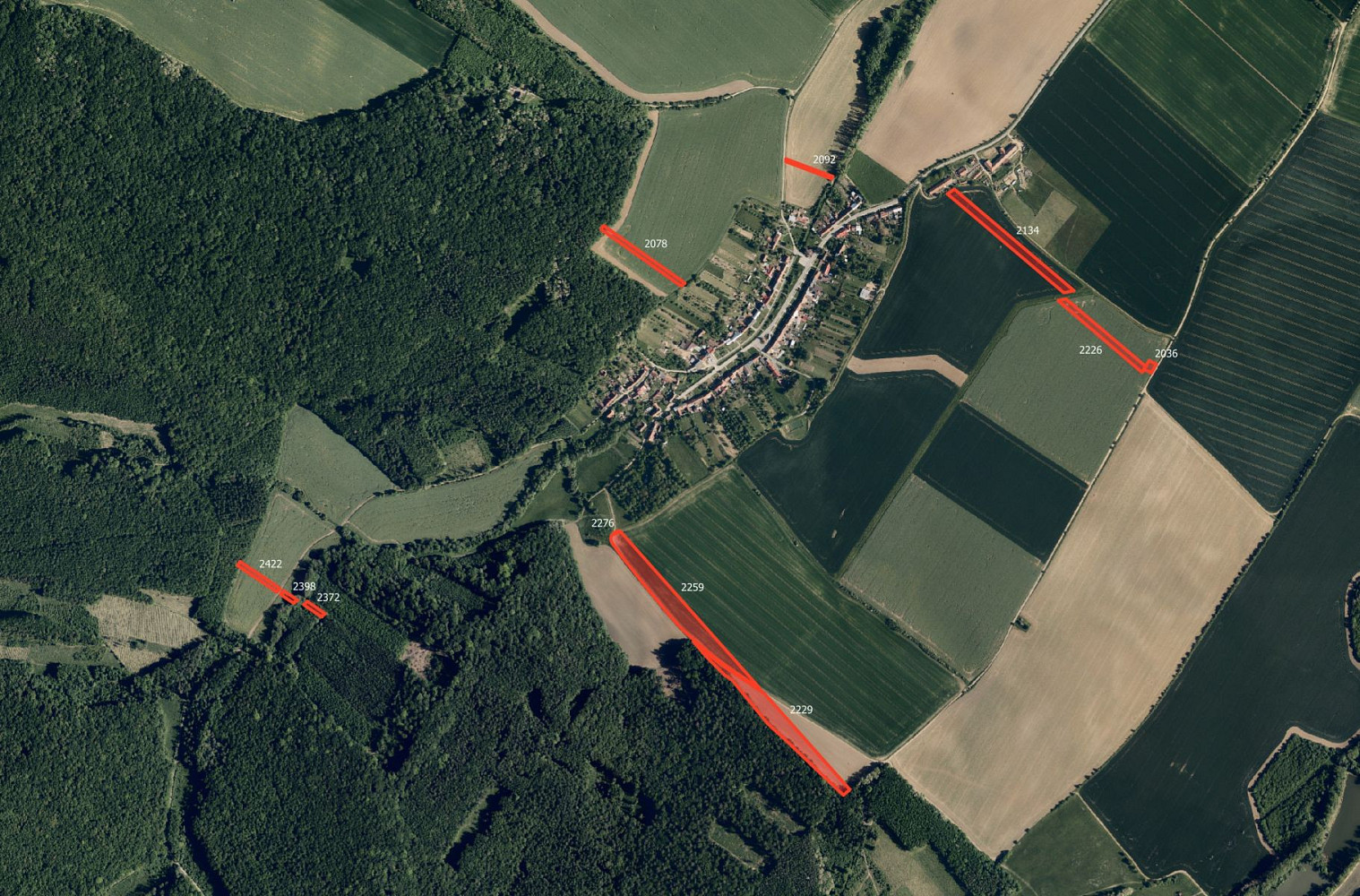Prodej pole 13 193 m²