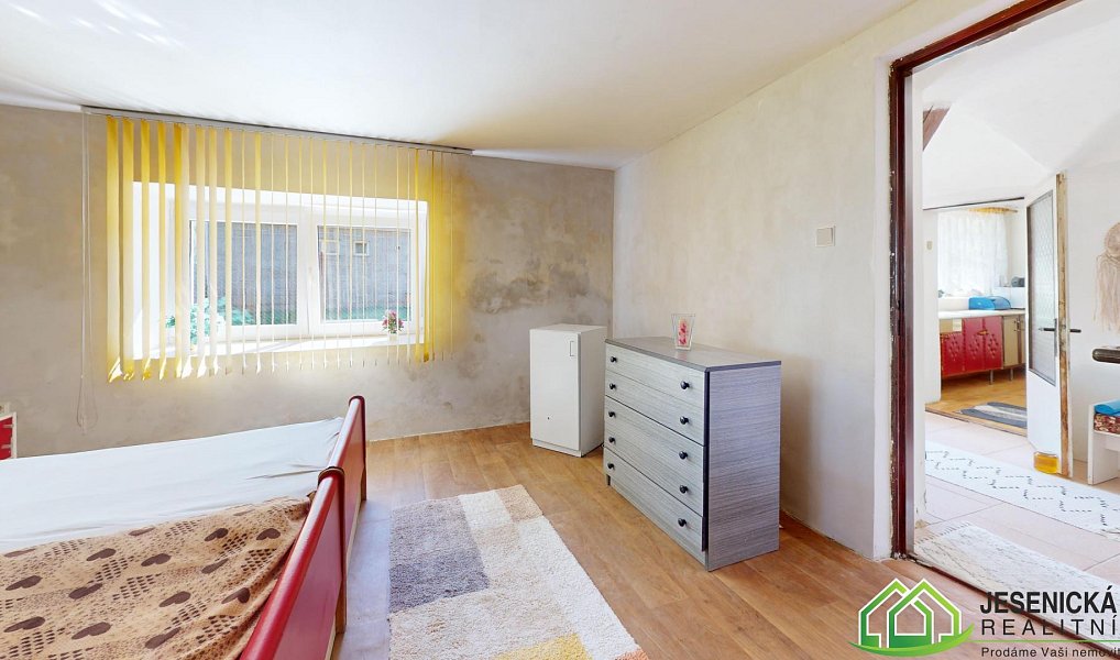 Prodej domu 240 m² s pozemkem 698 m², Kobylá nad Vidnavkou – náhled fotky 16