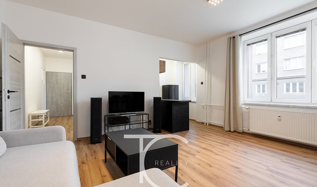 Pronájem bytu 2+kk 45 m², Ostrava – náhled fotky 2