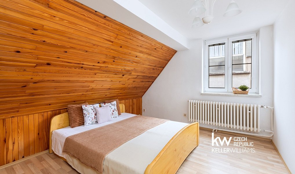 Prodej domu 226 m² s pozemkem 343 m², Praha – náhled fotky 22