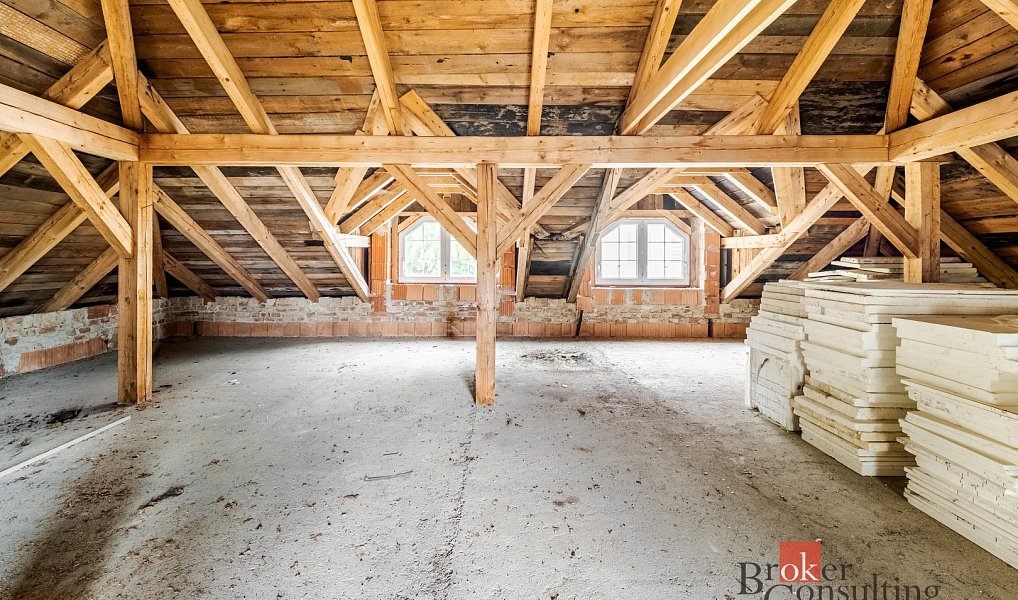Prodej domu 200 m² s pozemkem 147 m², Chotoviny – náhled fotky 12