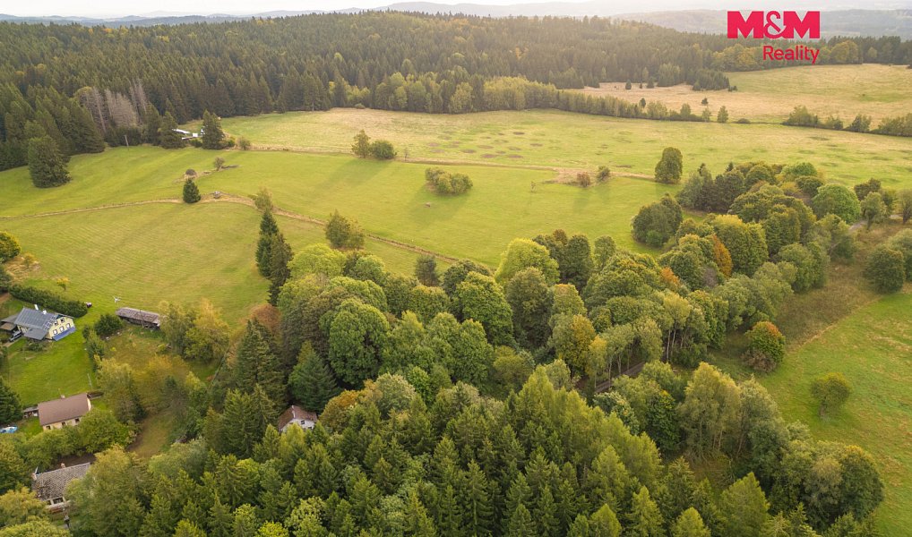 Prodej stavebního pozemku 739 m², Lesná – náhled fotky 9