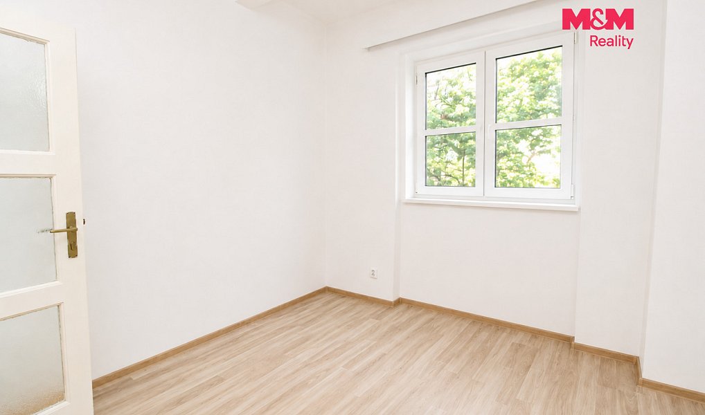 Prodej bytu 2+1 42 m², Praha – náhled fotky 3