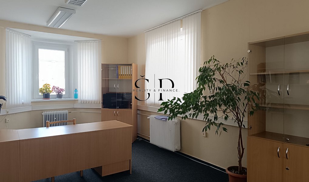 Pronájem kanceláře 600 m², Nýřany – náhled fotky 3