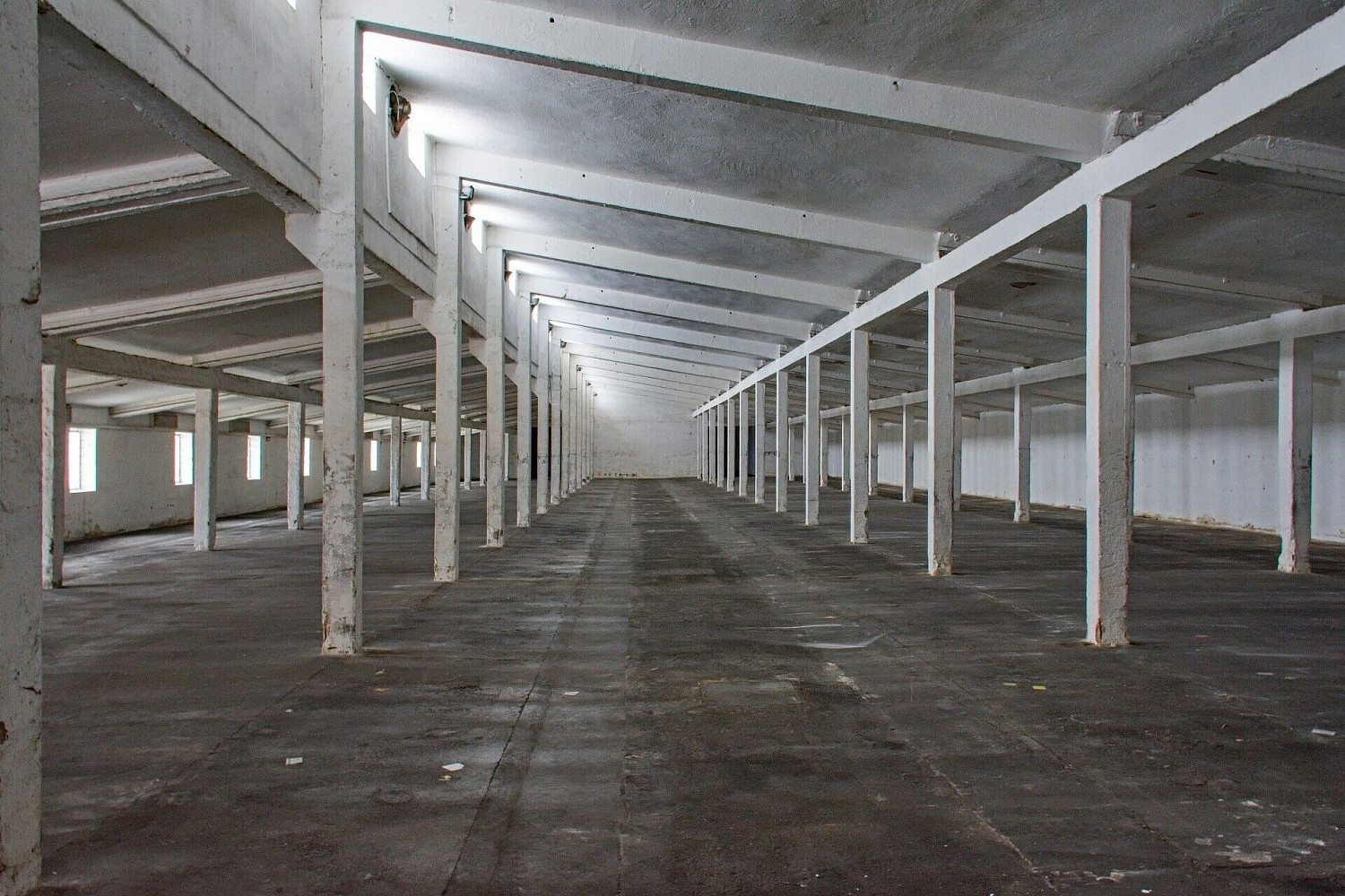 Pronájem skladovacích prostor 1 611 m² – fotografie 4