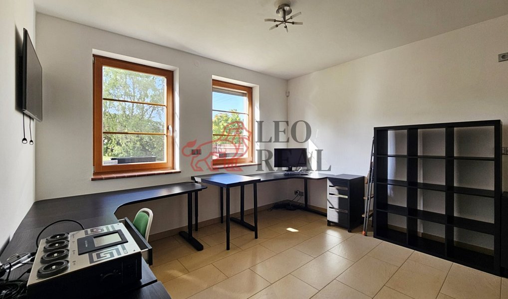 Prodej domu 316 m² s pozemkem 1 751 m², Kamenice – náhled fotky 18