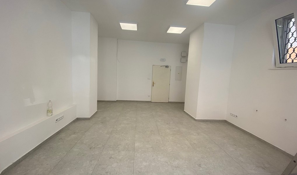 Pronájem obchodních prostor 32 m², Děčín – náhled fotky 6