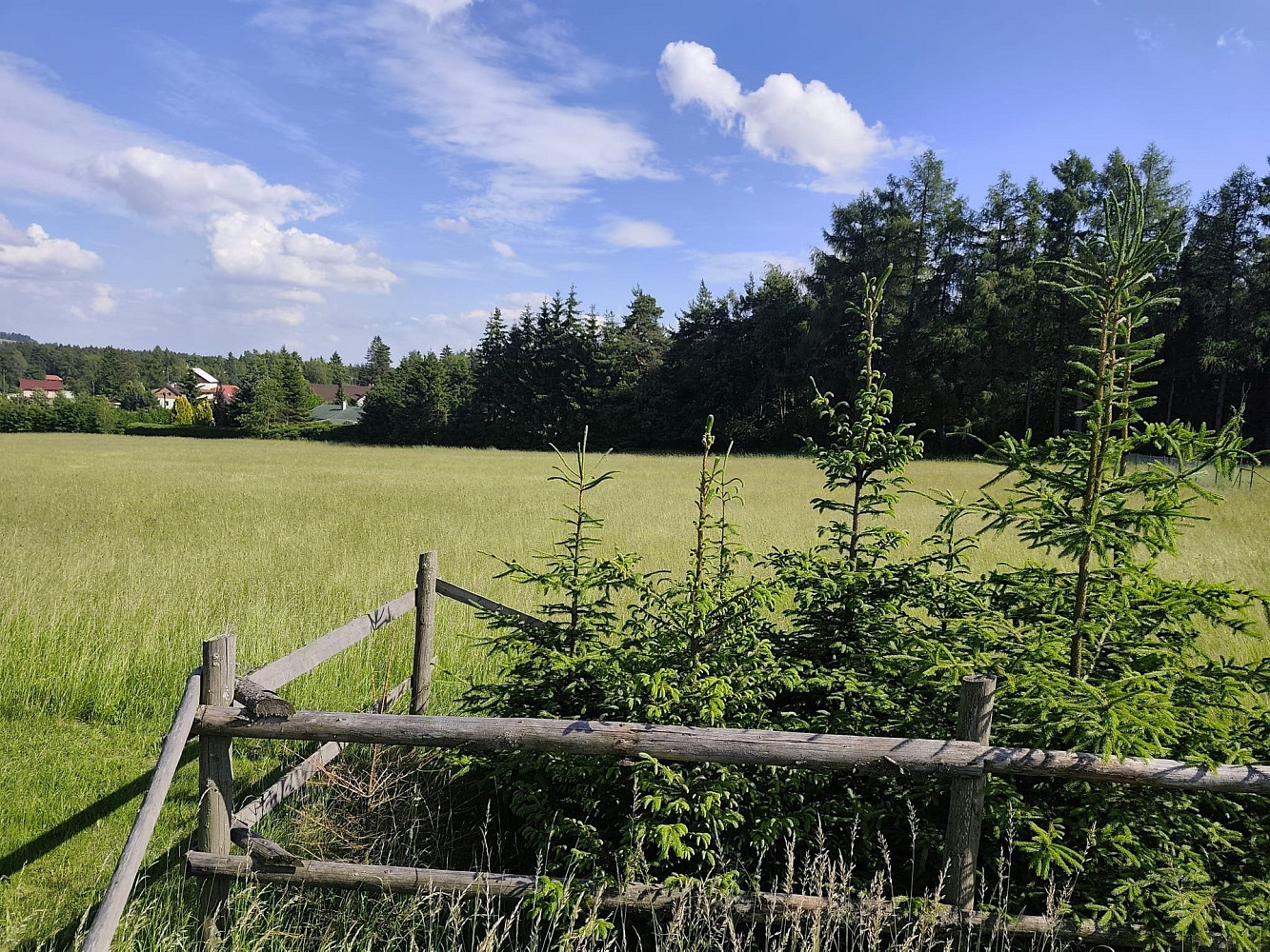 Prodej stavebního pozemku 1 456 m² – fotografie 2