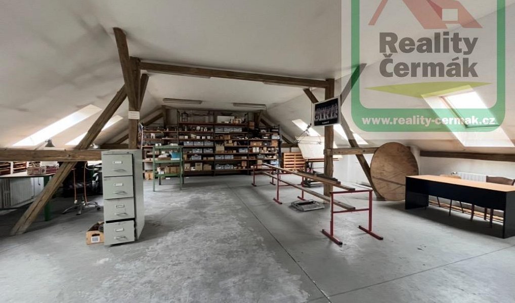 Pronájem výrobních prostor 350 m², Staňkov – náhled fotky 9