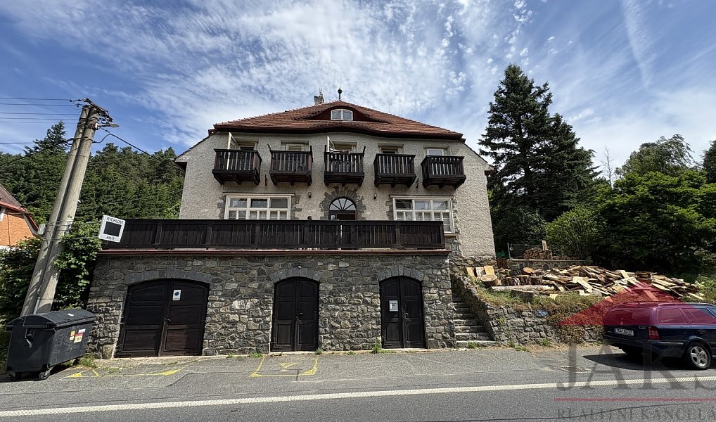 Prodej domu 365 m² s pozemkem 1 211 m², Petrovice u Sušice – náhled fotky 2
