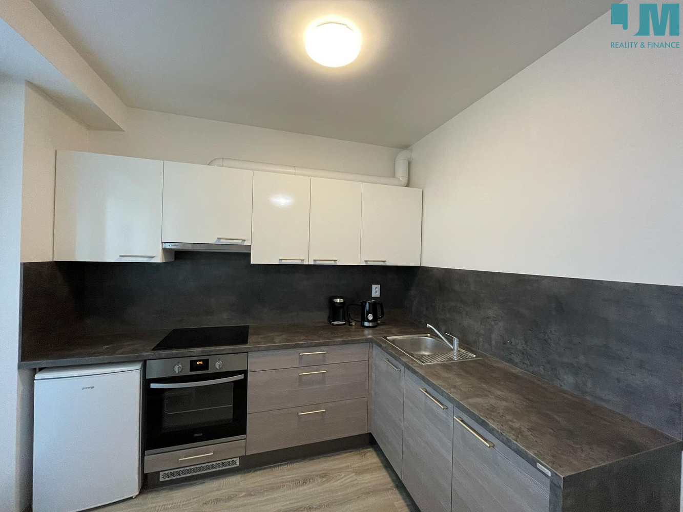 Prodej bytu 1+kk 38 m² – fotografie 4