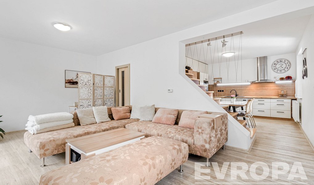 Prodej domu 104 m² s pozemkem 174 m², Jihlava – náhled fotky 5