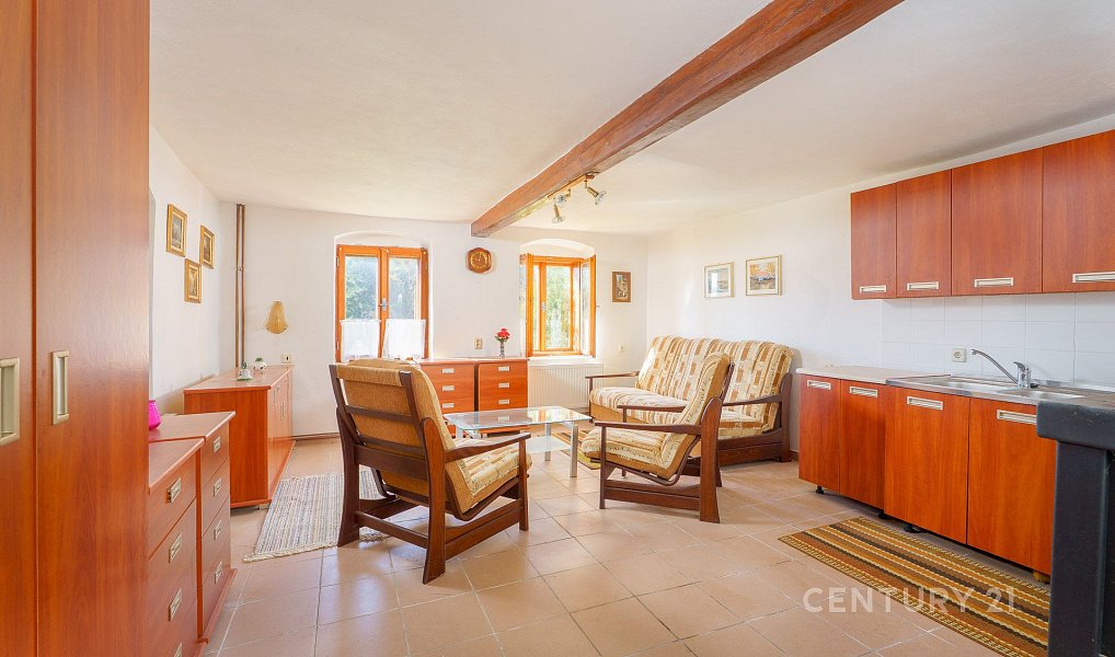 Prodej domu 117 m² s pozemkem 1 901 m², Vyklantice – náhled fotky 9
