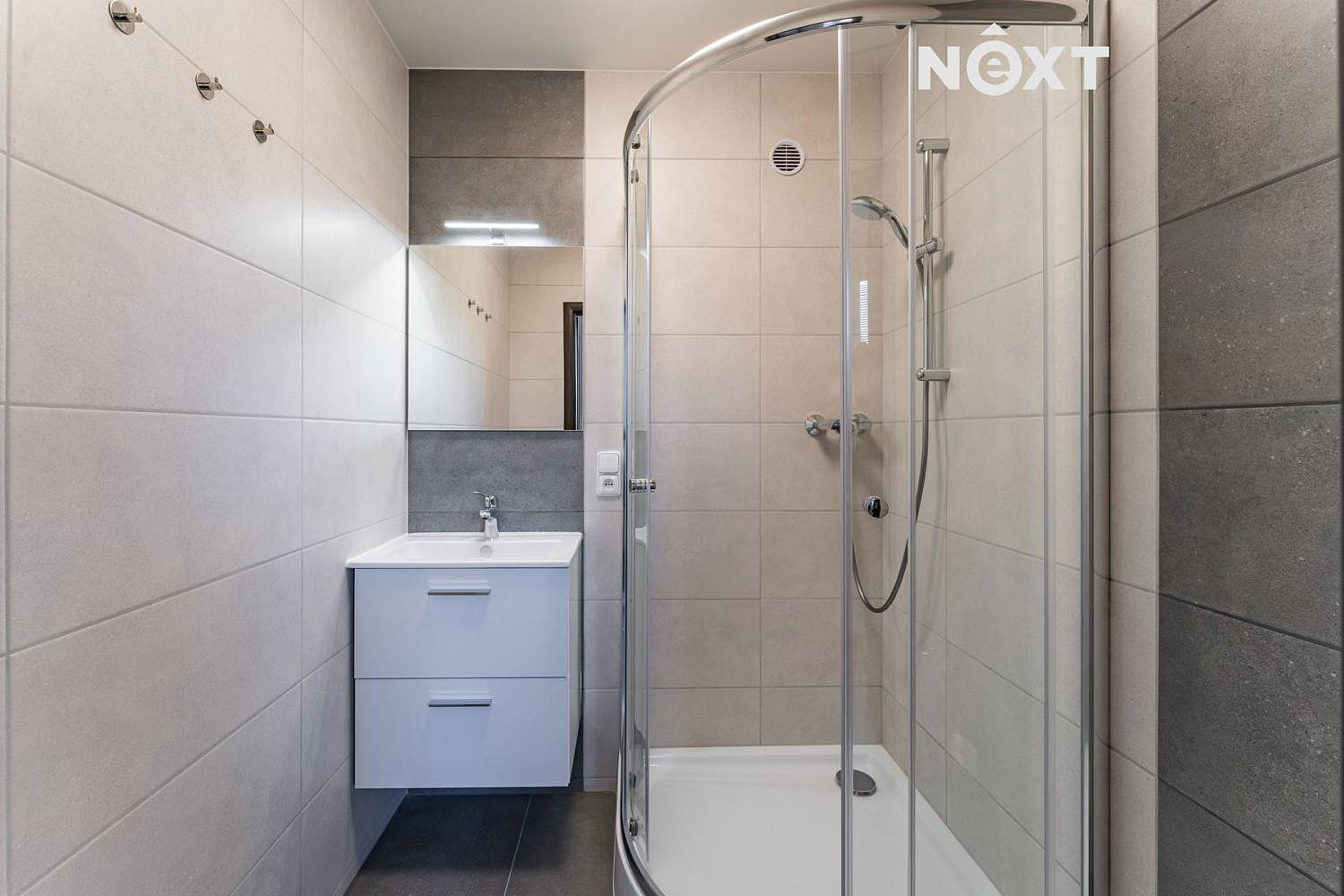 Pronájem bytu 1+1 36 m² — photo 2