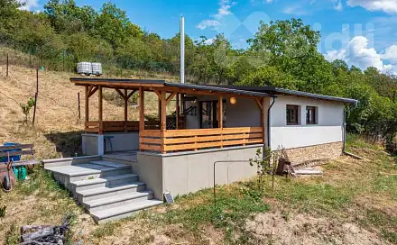 Prodej chaty/chalupy 40 m² s pozemkem 1 344 m², Velké Žernoseky, okres Litoměřice