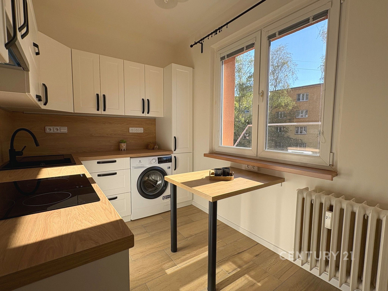 Pronájem bytu 2+1 52 m² – fotografie 2