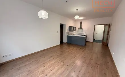 Prodej bytu 2+kk 50 m², Růžičkova, Znojmo
