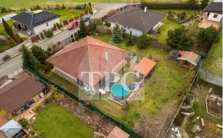 Prodej domu 144 m² s pozemkem 827 m², Pod vodárnou, Doubravčice, okres Kolín