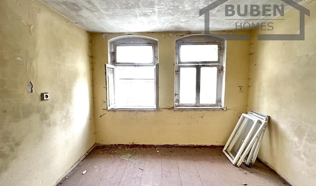 Prodej domu 170 m² s pozemkem 558 m², Lesná – náhled fotky 6