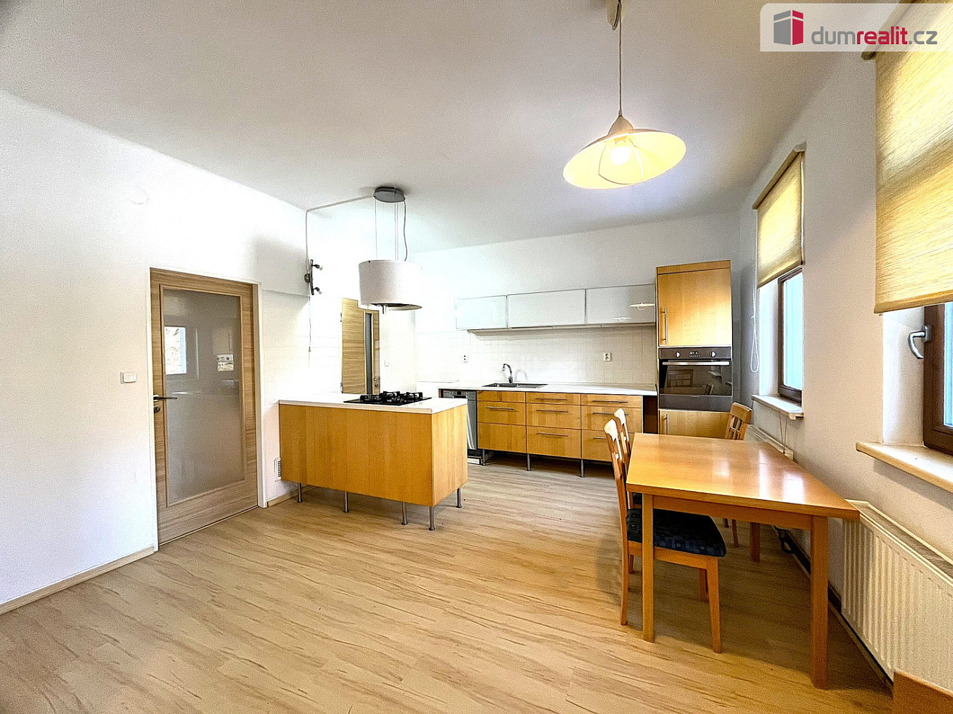 Prodej bytu 2+1 74 m² — photo 3