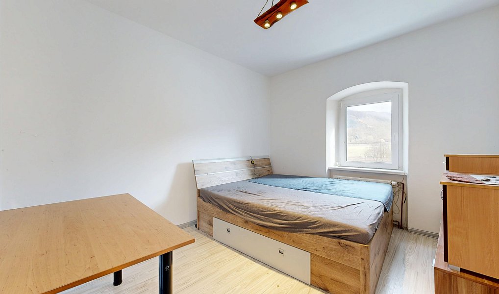 Prodej domu 313 m² s pozemkem 2 261 m², Dobkovice – náhled fotky 13