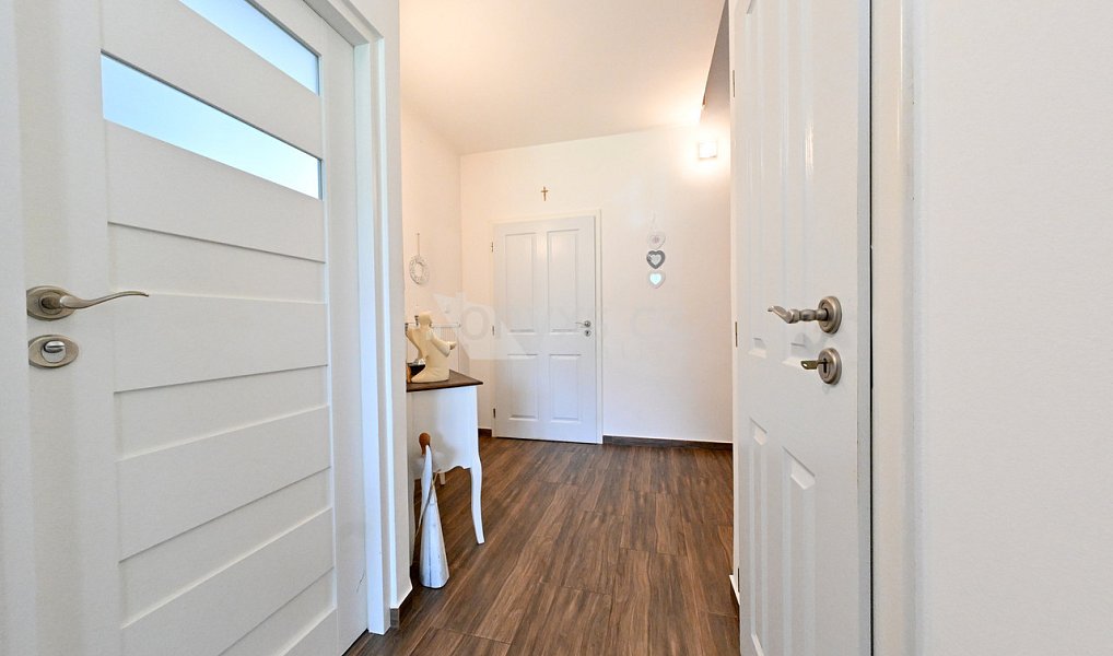 Prodej domu 183 m² s pozemkem 2 301 m², Komorní Lhotka – náhled fotky 20