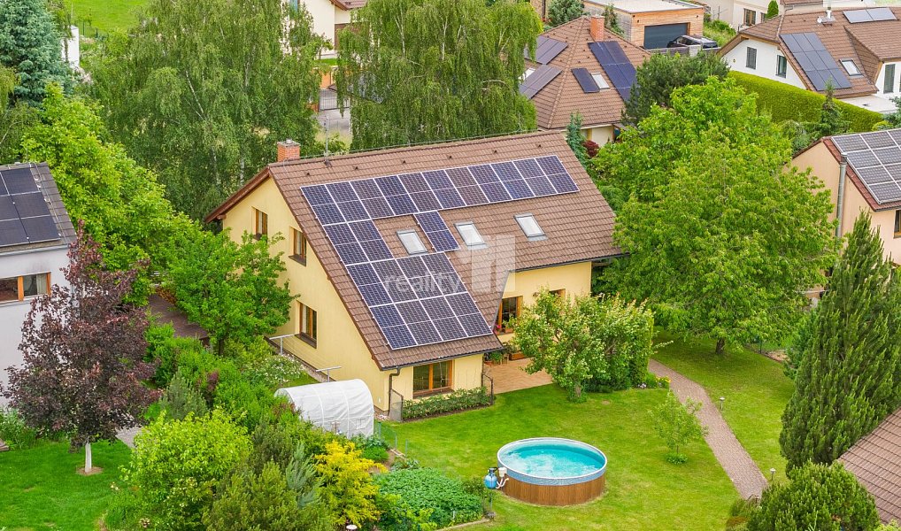 Prodej domu 200 m² s pozemkem 1 008 m², Kamenice – náhled fotky 14