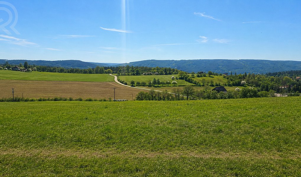 Prodej pole 60 172 m², Vonoklasy – náhled fotky 3