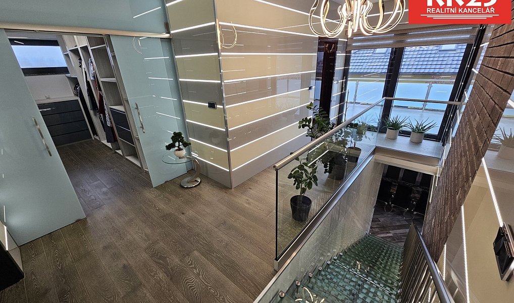 Prodej domu 187 m² s pozemkem 788 m², Velká Hleďsebe – náhled fotky 28