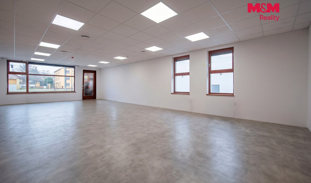 Pronájem obchodních prostor 150 m², Most – náhled fotky 4