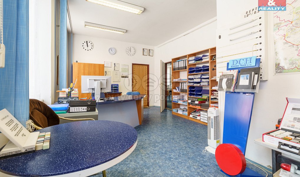 Prodej výrobních prostor 2 100 m², Karlovy Vary – náhled fotky 12