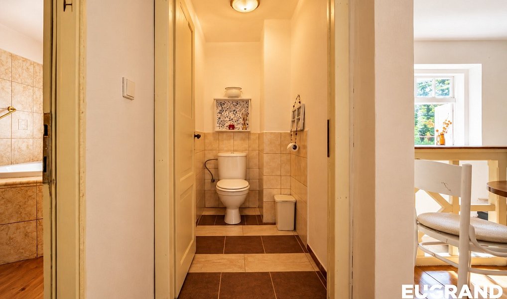 Prodej chaty/chalupy 246 m² s pozemkem 245 m², Jiříkov – náhled fotky 25