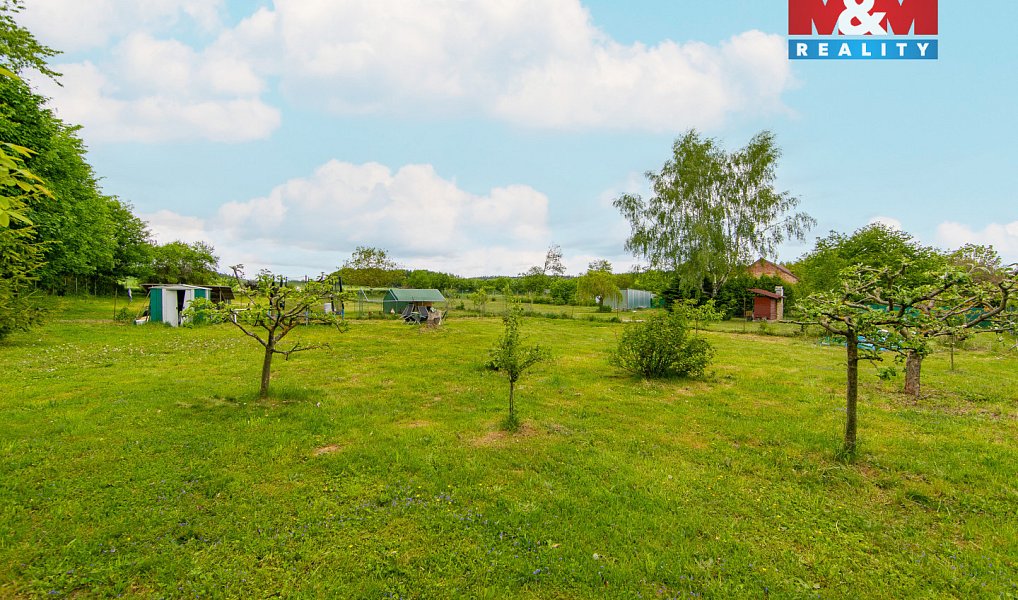 Prodej stavebního pozemku 1 016 m², Hostouň – náhled fotky 6
