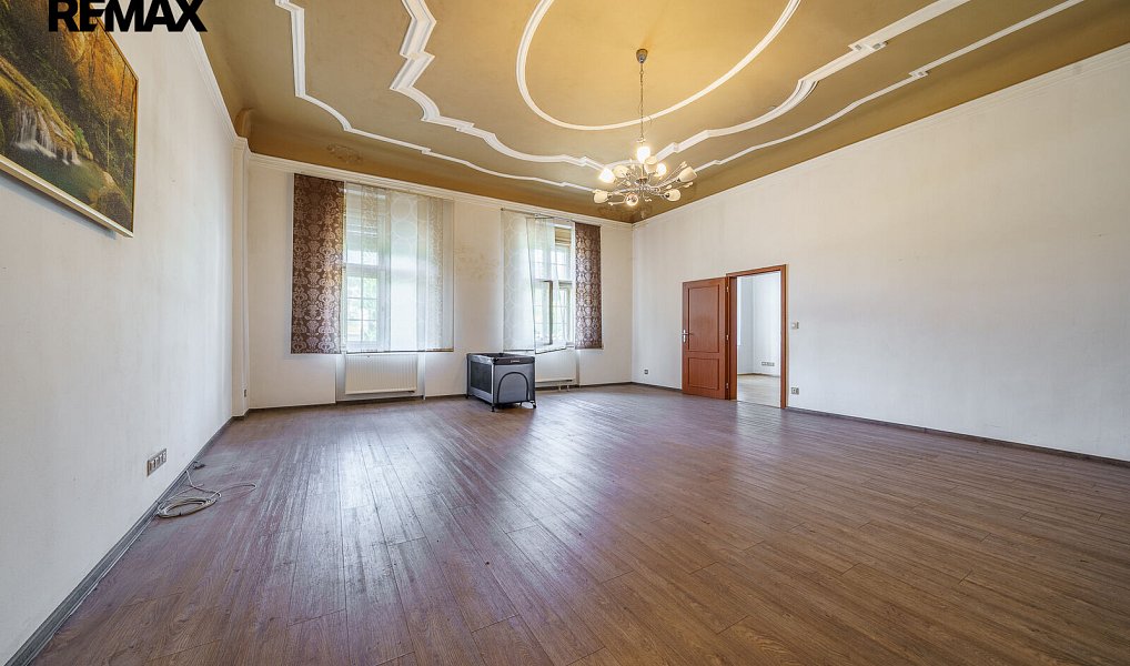 Prodej bytu 4+1 158 m², Horní Slavkov – náhled fotky 12
