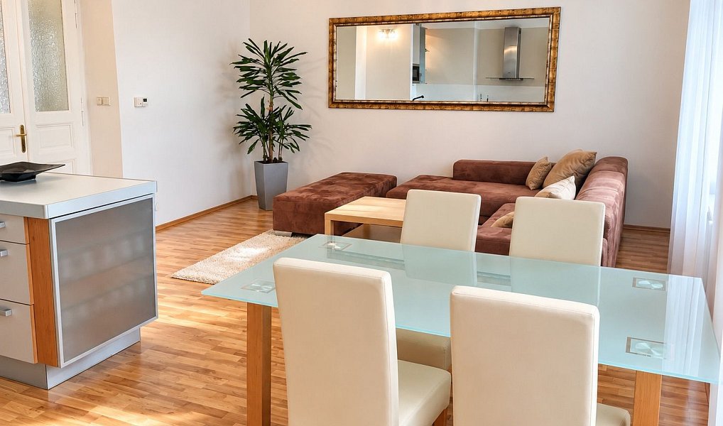 Pronájem bytu 2+1 75 m², Praha – náhled fotky 5