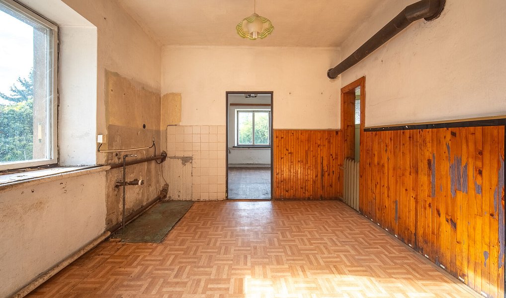 Prodej domu 140 m² s pozemkem 5 016 m², Hořice – náhled fotky 12