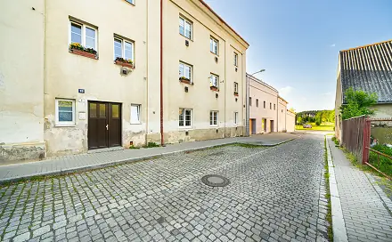 Prodej bytu 3+1 87 m², Hřbitovní, Planá, okres Tachov