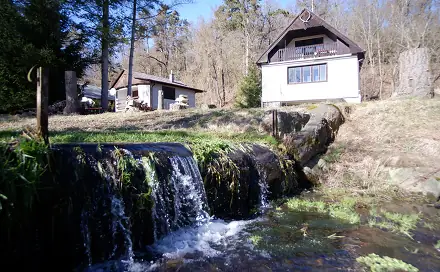 Prodej chaty/chalupy 62 m² s pozemkem 327 m², Březová, okres Beroun