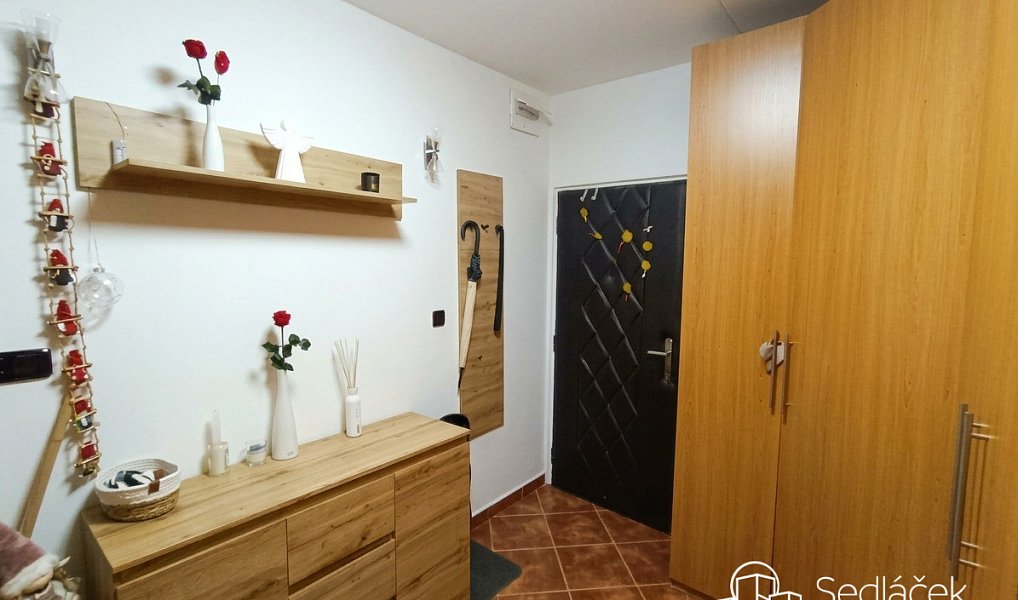 Prodej bytu 2+1 64 m², Sokolov – náhled fotky 9