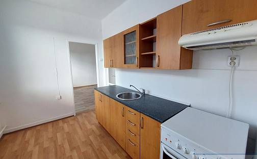 Pronájem bytu 2+1 55 m², Smetanova, Bruntál