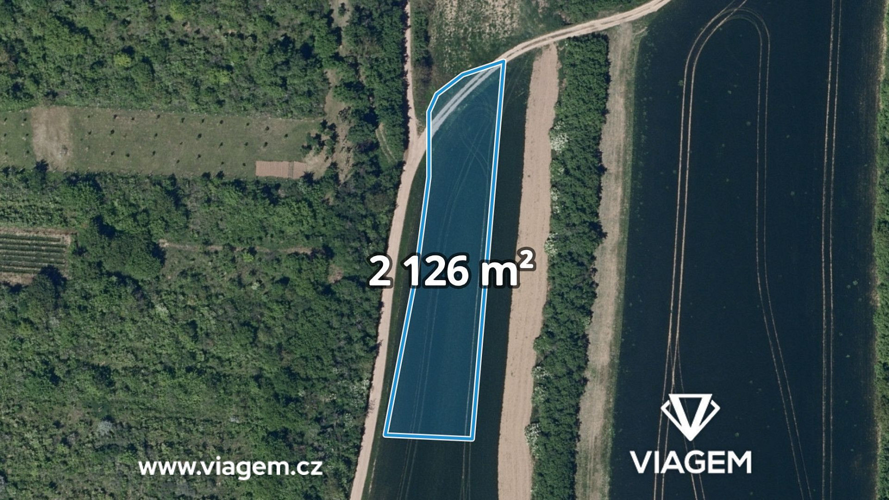 Prodej pole 2 126 m²