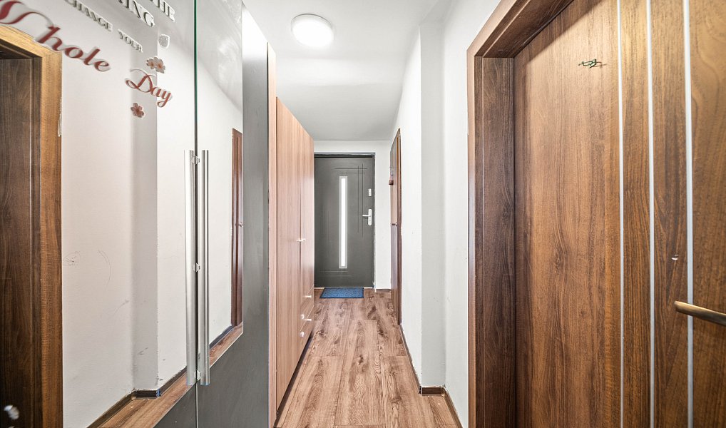 Prodej domu 56 m² s pozemkem 1 044 m², Tišice – náhled fotky 13
