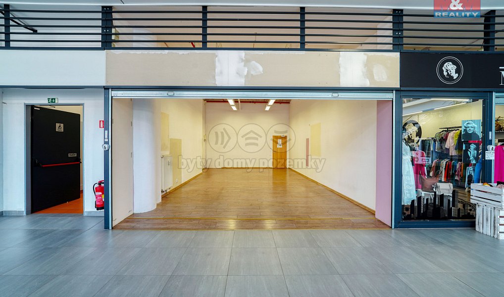 Pronájem obchodních prostor 42 m², Plzeň – náhled fotky 3